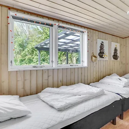 Three-bedroom In Jagerspris Ferienhaus Jægerspris