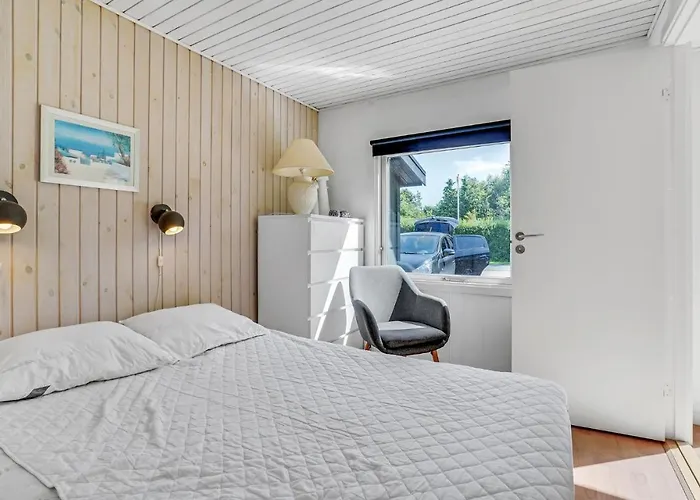 Three-bedroom In Jagerspris 別荘