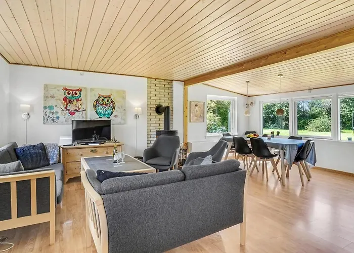 Three-bedroom In Jagerspris Jægerspris