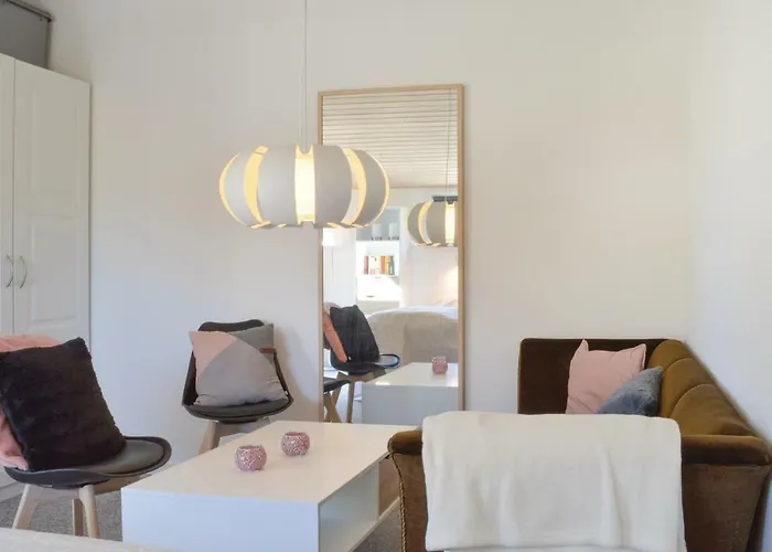 Three-bedroom In Jagerspris